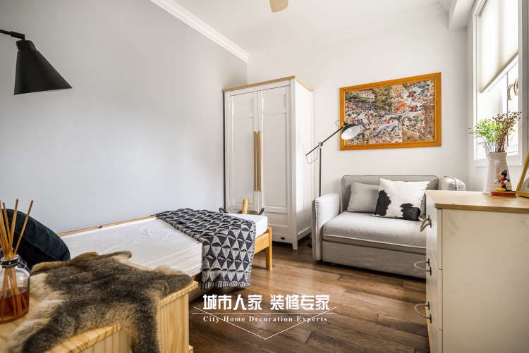 95平米兩居室室內(nèi)裝修 打造通透精致居家空間 95平米兩居室室內(nèi)裝修 打造通透精致居家空間